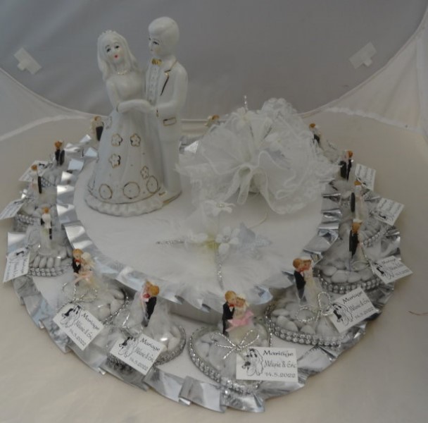 ../Images/plateau coeur mariage mai 2022.jpg